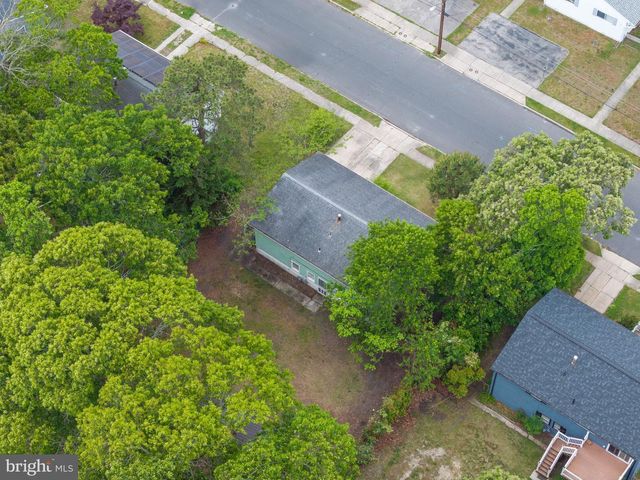 9 COOPER DR, Somers Point, NJ 08244