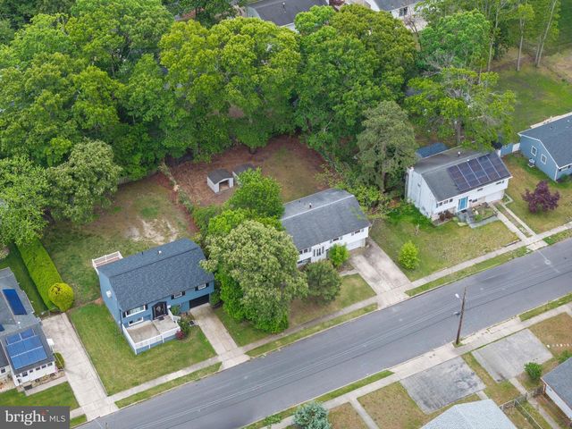 9 COOPER DR, Somers Point, NJ 08244