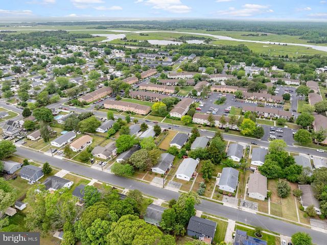9 COOPER DR, Somers Point, NJ 08244
