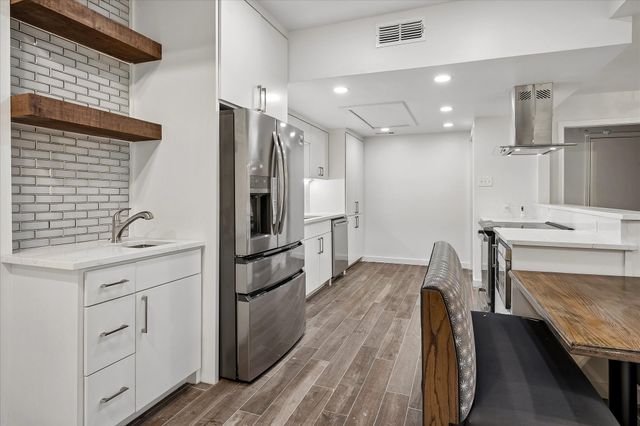 4519 Rawlins Street, Dallas, TX 75219
