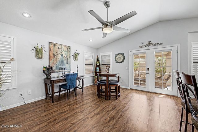 3807 W RUNION Drive, Glendale, AZ 85308