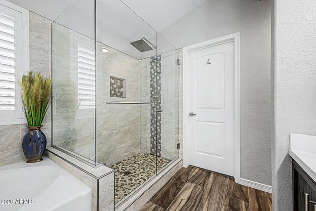 3807 W RUNION Drive, Glendale, AZ 85308