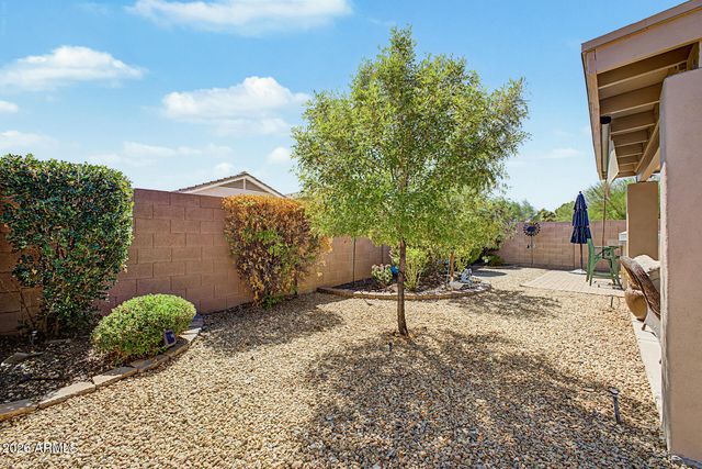3807 W RUNION Drive, Glendale, AZ 85308