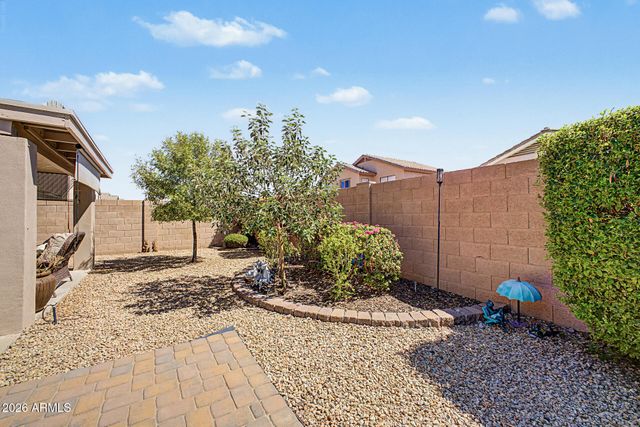 3807 W RUNION Drive, Glendale, AZ 85308