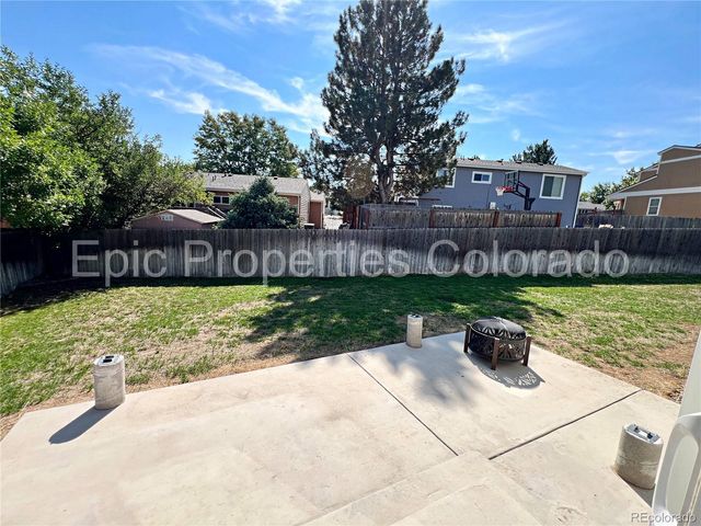 2738 S Telluride Court, Aurora, CO 80013