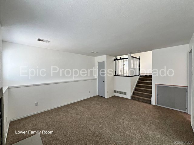 2738 S Telluride Court, Aurora, CO 80013