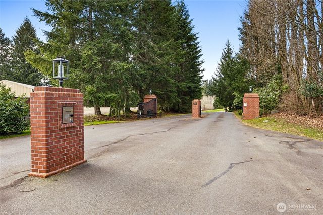 2927 27th Lane NE, Olympia, WA 98506