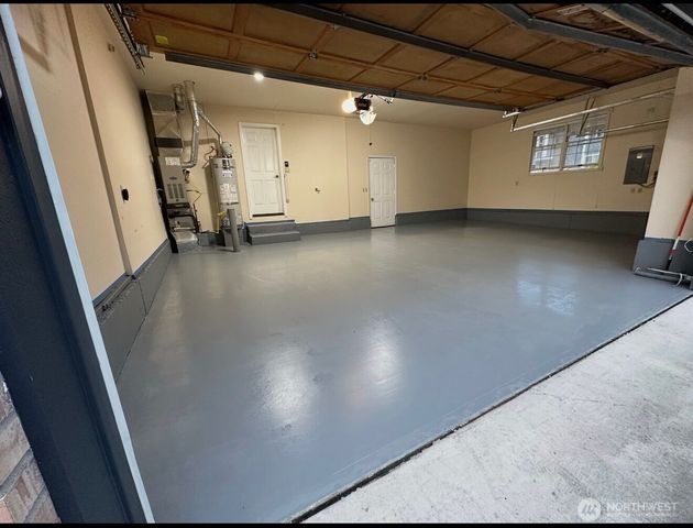 2927 27th Lane NE, Olympia, WA 98506