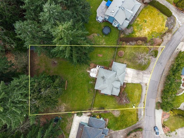 2927 27th Lane NE, Olympia, WA 98506