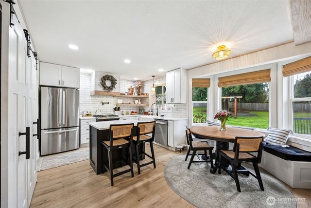 2927 27th Lane NE, Olympia, WA 98506