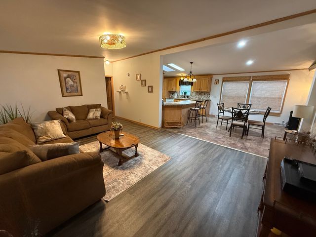 361 DAFFODIL Lane, Matteson, IL 60443