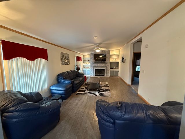 361 DAFFODIL Lane, Matteson, IL 60443