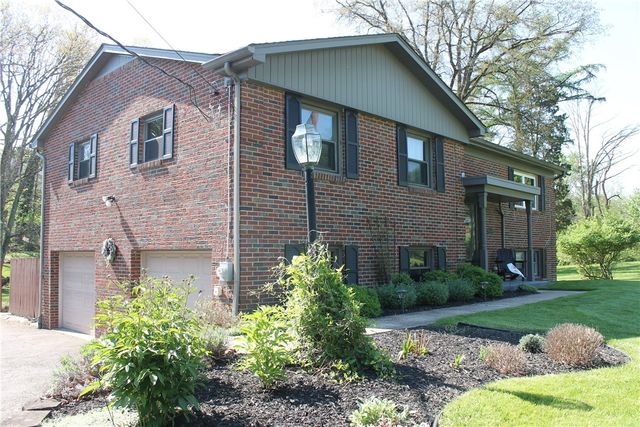 1830 Duncan Ave, Mccandless, PA 15101
