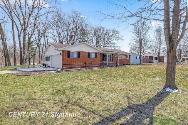 3690 Waterloo Drive, Saginaw, MI 48603