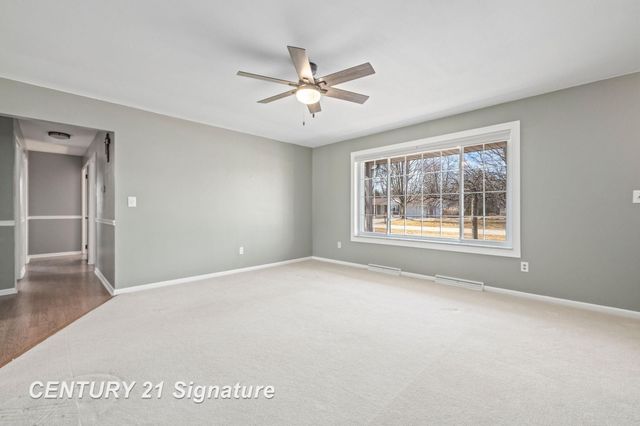 3690 Waterloo Drive, Saginaw, MI 48603