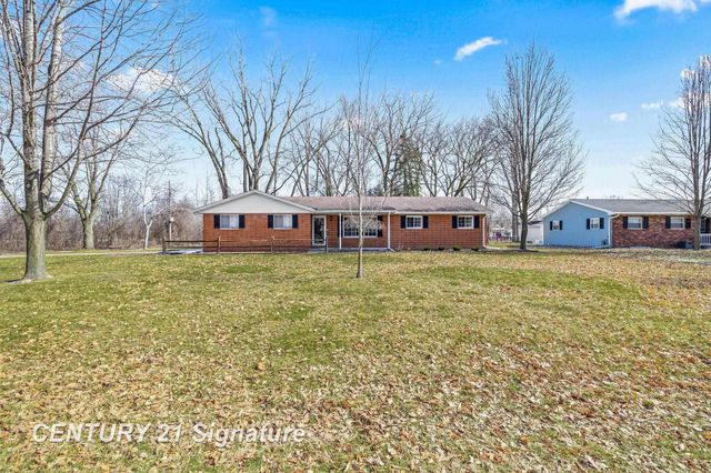 3690 Waterloo Drive, Saginaw, MI 48603