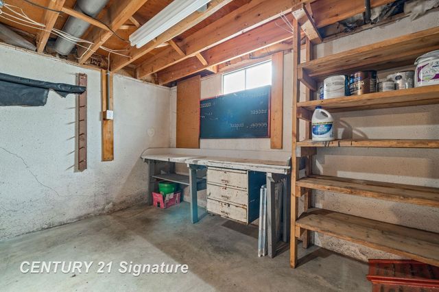 3690 Waterloo Drive, Saginaw, MI 48603