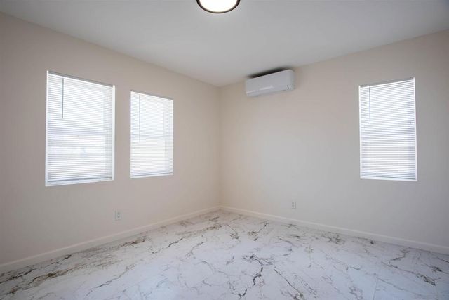 4563 Rainier Ave, San Diego, CA 92120