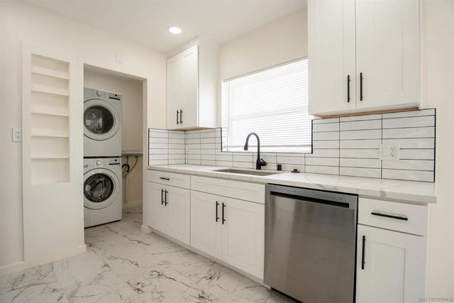 4563 Rainier Ave, San Diego, CA 92120