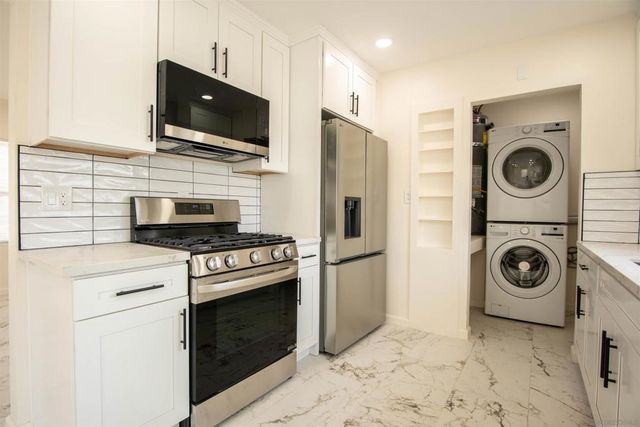 4563 Rainier Ave, San Diego, CA 92120