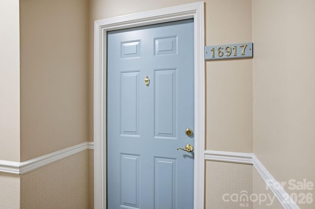 16917 Doe Valley Court, Cornelius, NC 28031