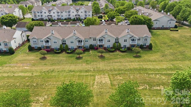 16917 Doe Valley Court, Cornelius, NC 28031