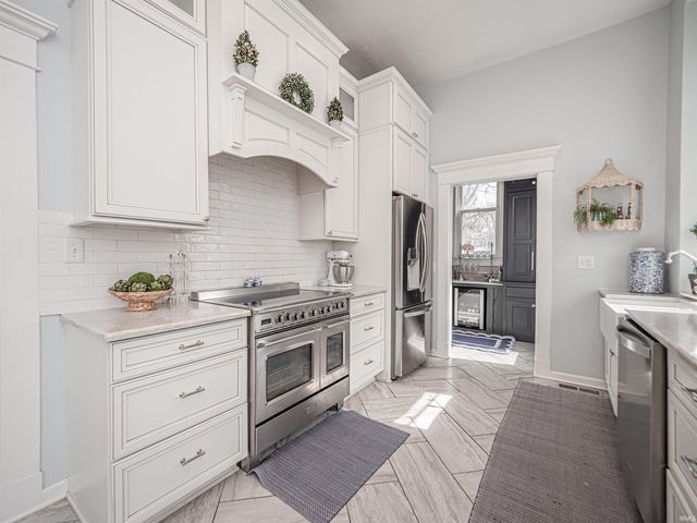 1403 SE Second St Street, Evansville, IN 47713