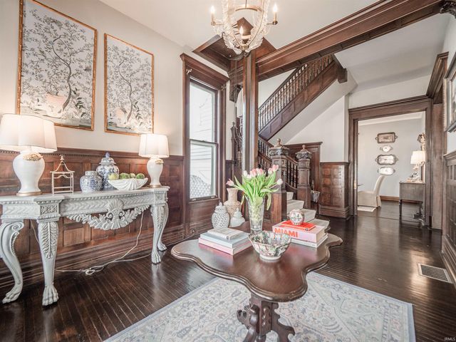 1403 SE Second St Street, Evansville, IN 47713