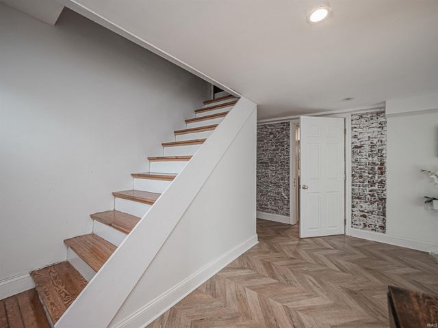 1403 SE Second St Street, Evansville, IN 47713