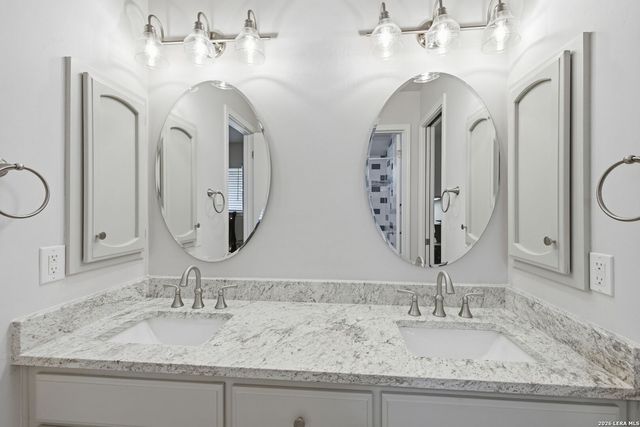 13102 Hunters Ledge, San Antonio, TX 78230