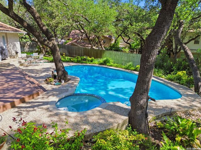 13102 Hunters Ledge, San Antonio, TX 78230