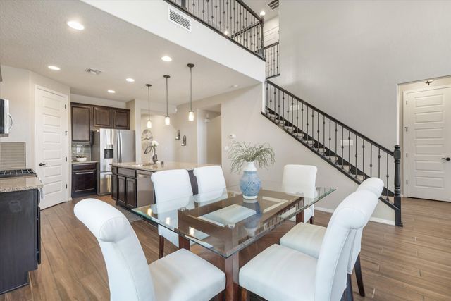 3411 Llano Vista Loop NE, Rio Rancho, NM 87124