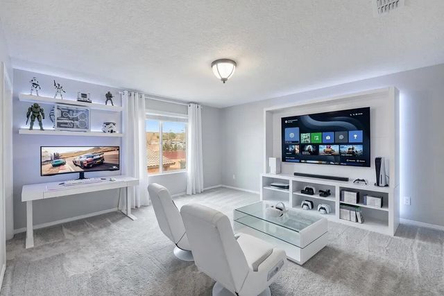 3411 Llano Vista Loop NE, Rio Rancho, NM 87124