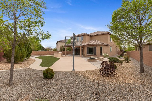 3411 Llano Vista Loop NE, Rio Rancho, NM 87124