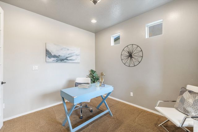 3411 Llano Vista Loop NE, Rio Rancho, NM 87124