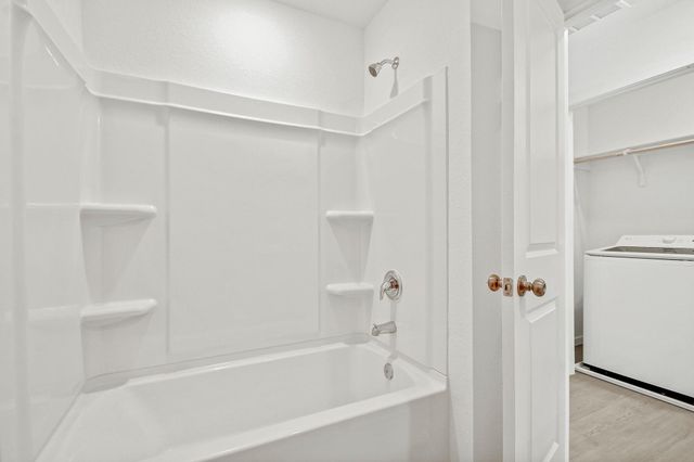 2413 Legends CRK, New Braunfels, TX 78130