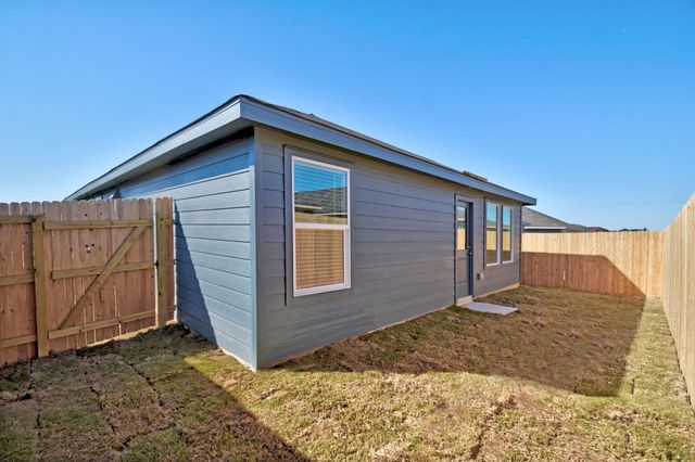 2413 Legends CRK, New Braunfels, TX 78130