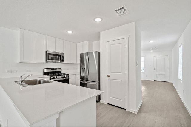 2413 Legends CRK, New Braunfels, TX 78130