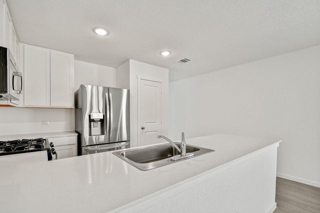 2413 Legends CRK, New Braunfels, TX 78130