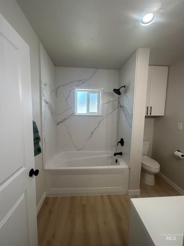 280 Harrison St, Twin Falls, ID 83301