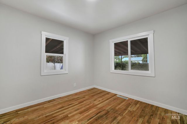 280 Harrison St, Twin Falls, ID 83301