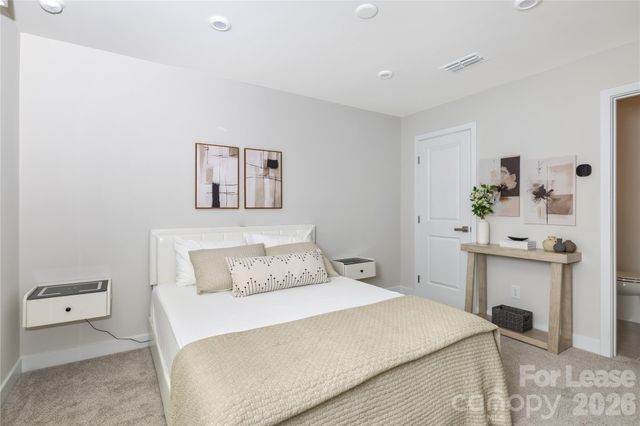 4820 Chastain Avenue, Charlotte, NC 28217