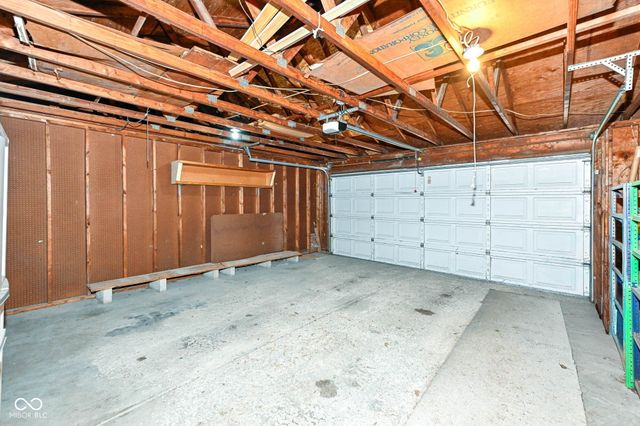5262 Whisperwood Lane 258, Indianapolis, IN 46226