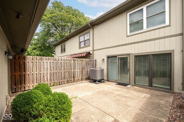 5262 Whisperwood Lane 258, Indianapolis, IN 46226