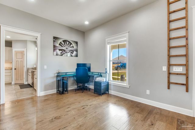 4940 Palmer Ridge Dr, Milton, FL 32570