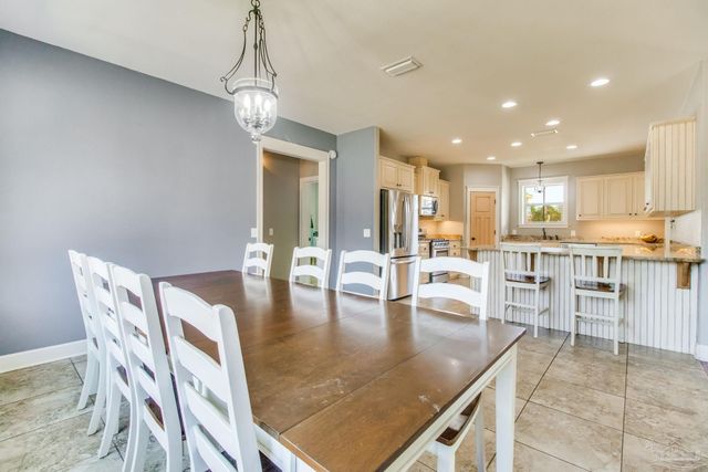 4940 Palmer Ridge Dr, Milton, FL 32570