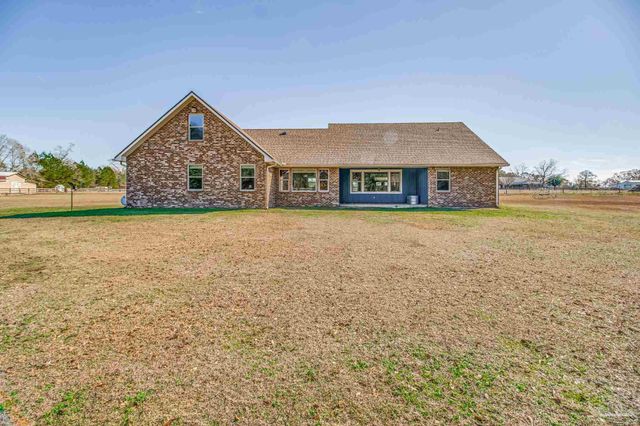 4940 Palmer Ridge Dr, Milton, FL 32570