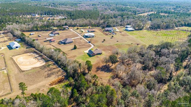 4940 Palmer Ridge Dr, Milton, FL 32570