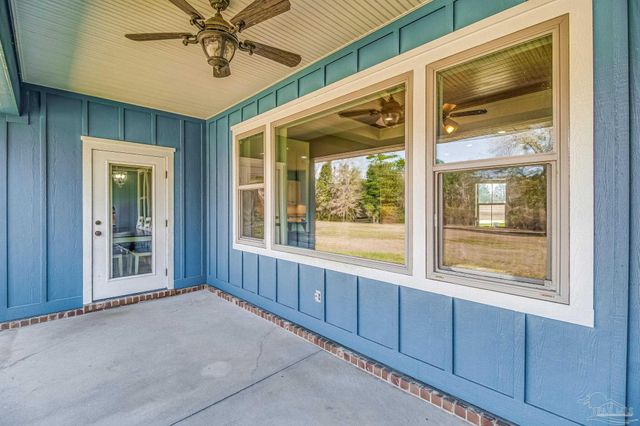 4940 Palmer Ridge Dr, Milton, FL 32570