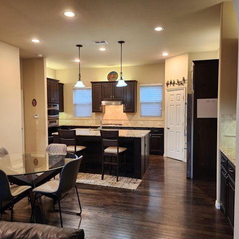 10082 Drawbridge Drive, Frisco, TX 75035